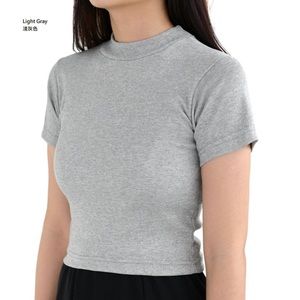 Cropped gray T-shirt, cool and cute for summer!